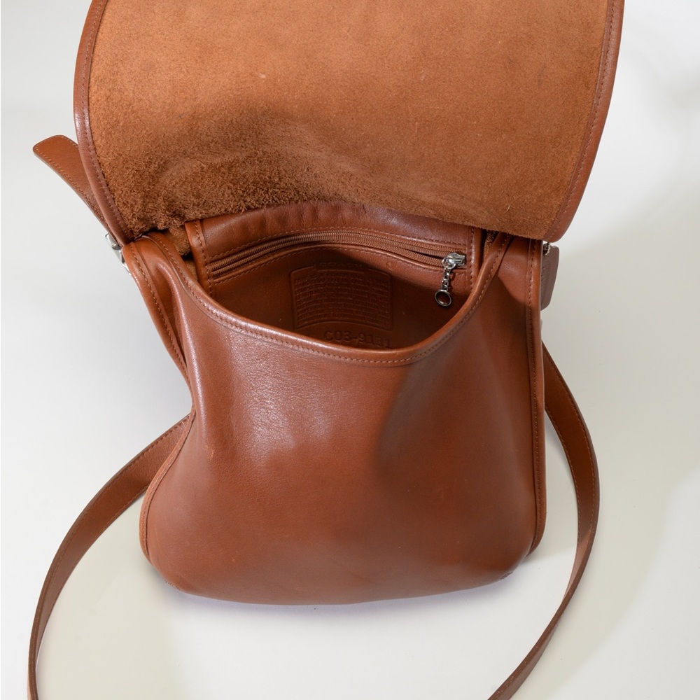 Coach Brown Leather Shoulder Bag - Picture 3 of 7